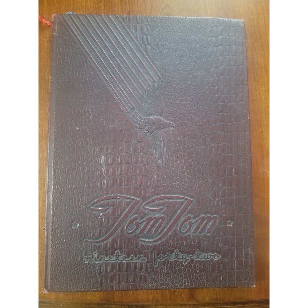 1942 TOM TOM Owego NY YEARBOOK - with some autographs + 1977 pamphlet